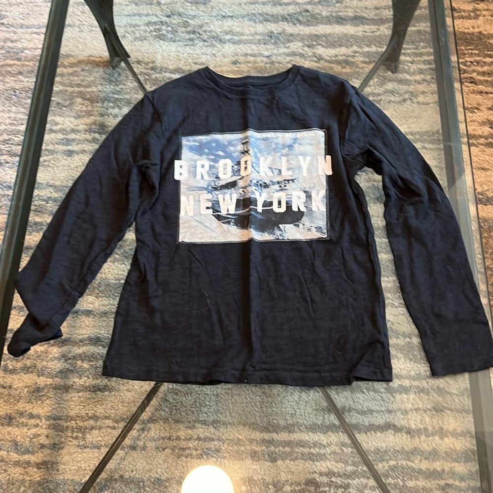Gap kids boys, size 8, long sleeve shirt